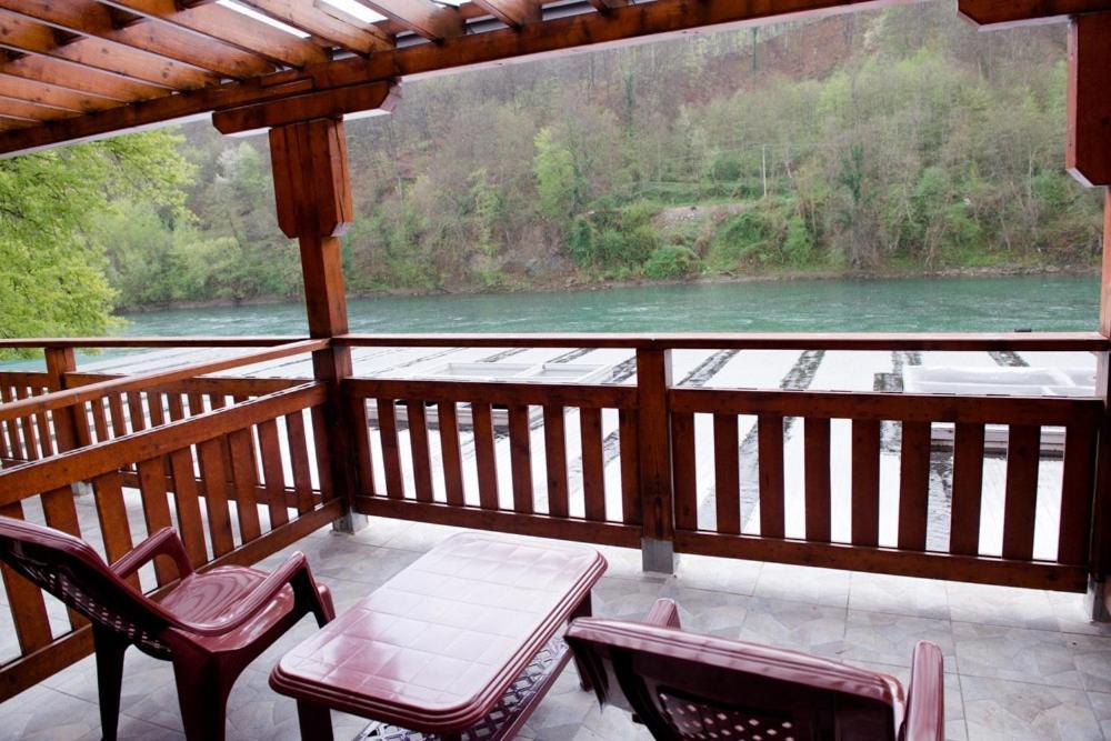 Bed and Breakfast Etno Selo Bok Vrhpolje Exterior foto