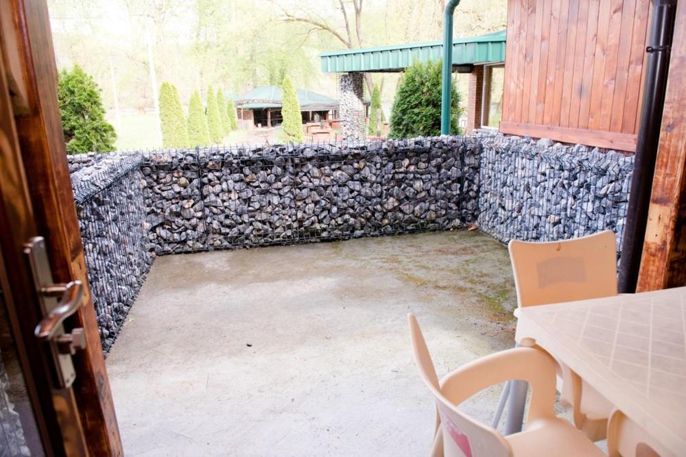 Bed and Breakfast Etno Selo Bok Vrhpolje Exterior foto